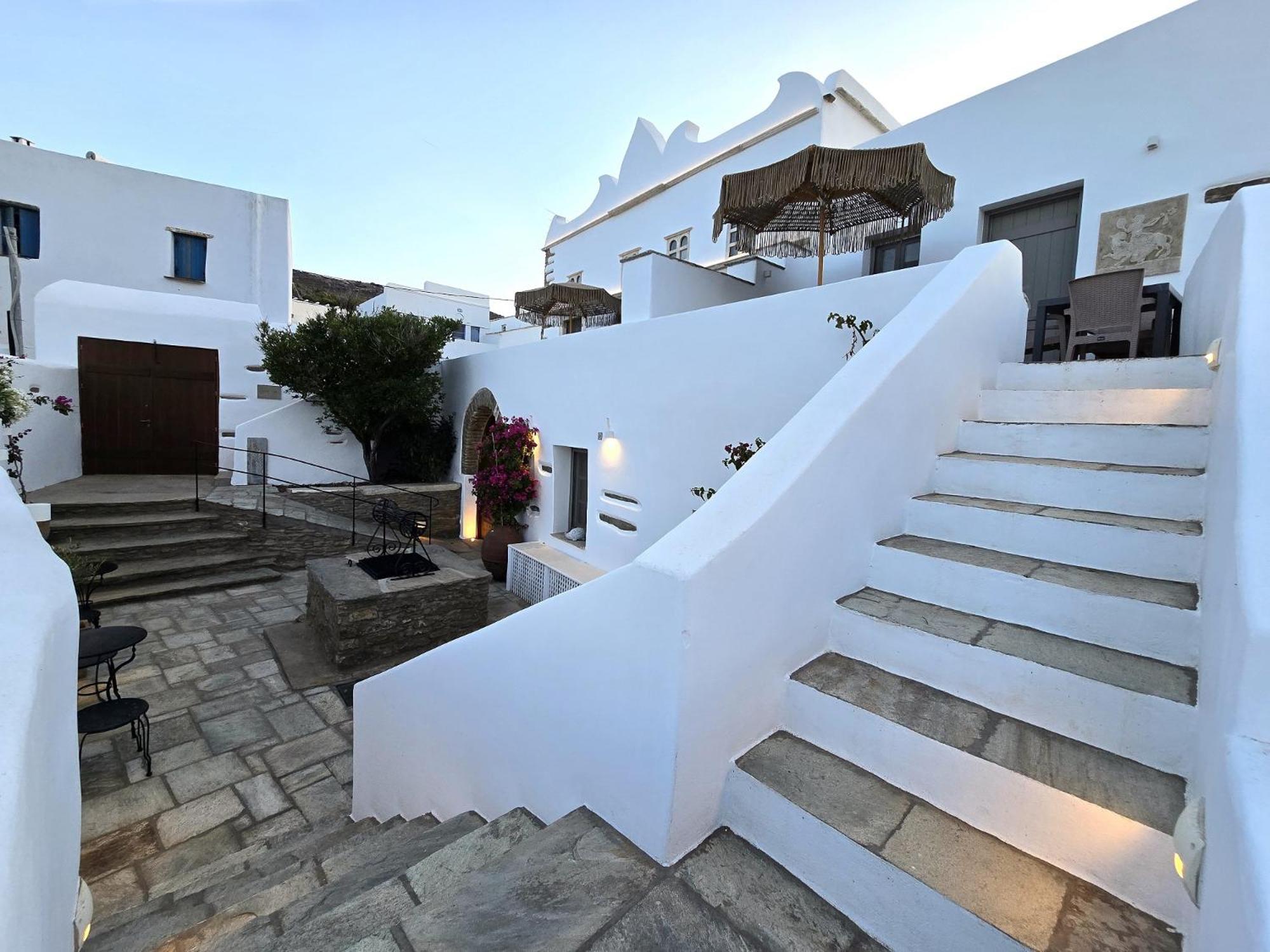 Ursa Major Suites Tínos Exterior foto