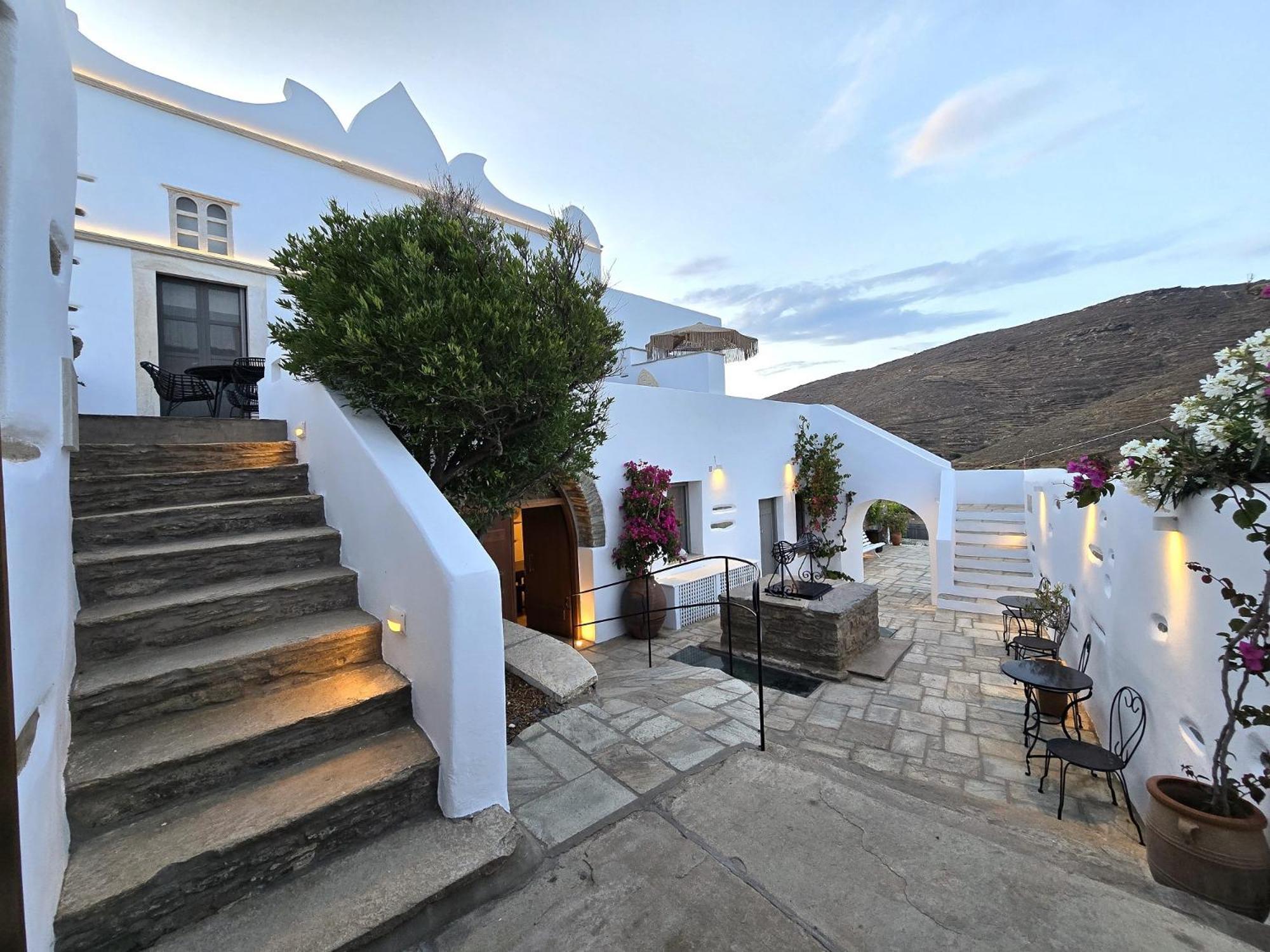 Ursa Major Suites Tínos Exterior foto